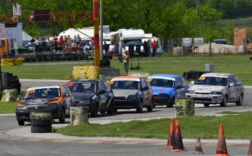 Történelmi győzelem a Kakucs Ringen